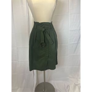 Banana republic Sz 6 skirt olive paper bag waist knee or middi length side zip s